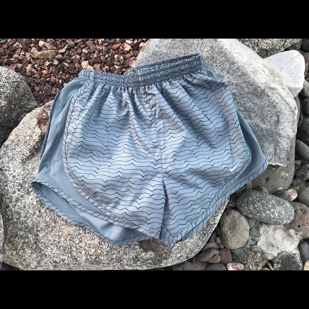 🏃‍♀️ NWOT...Nike DRI-FIT Running Shorts
